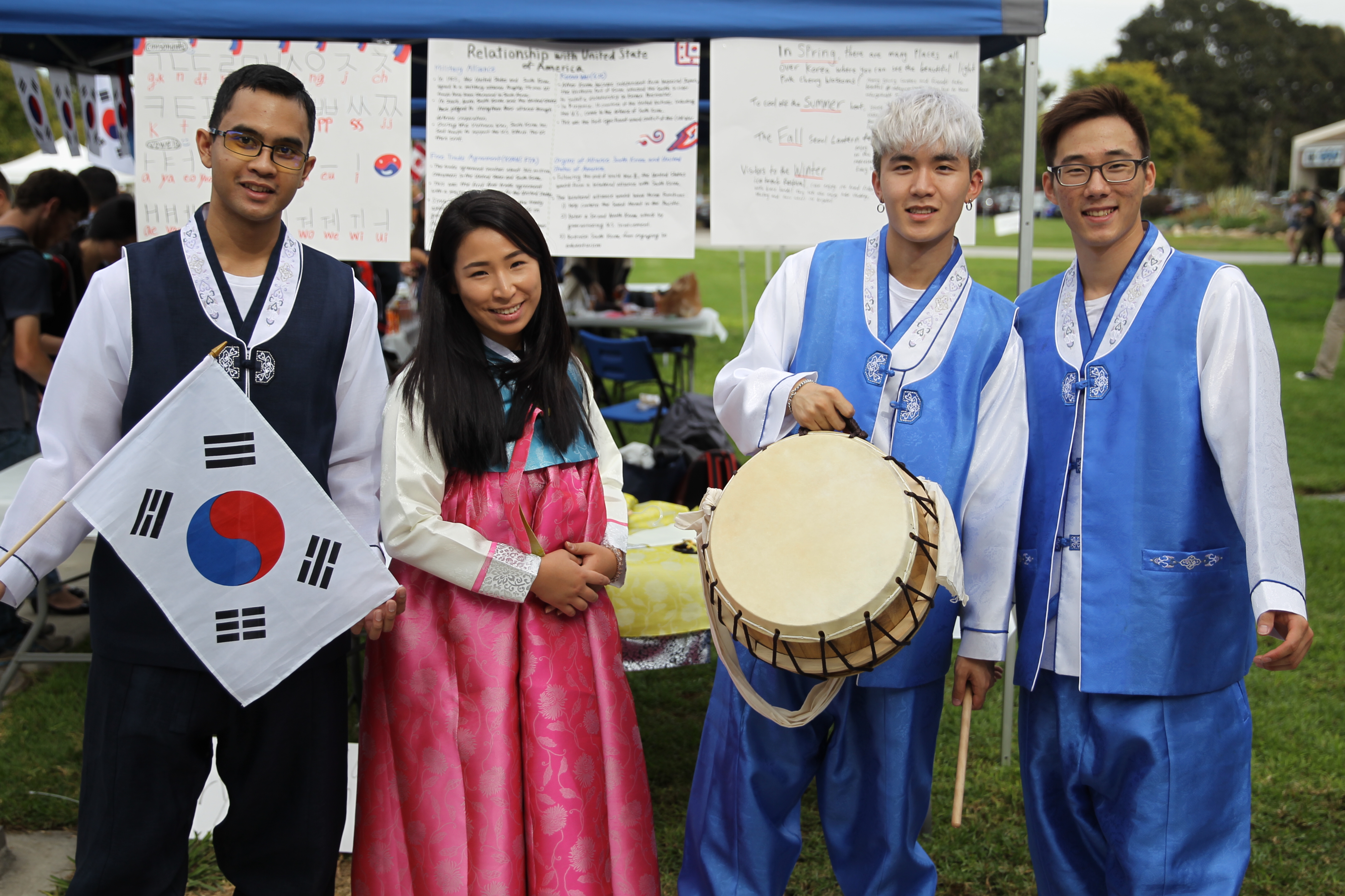 Photo showing students at cultural event